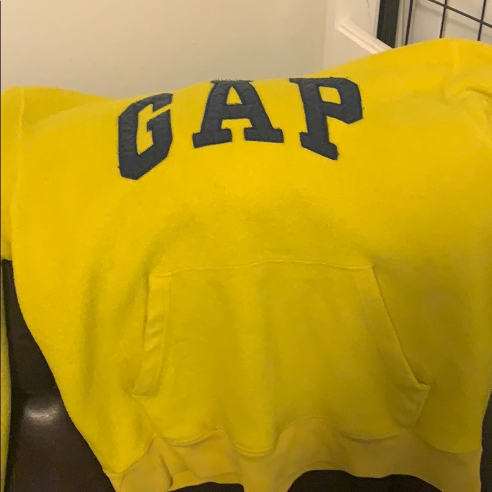 GAP hoodie